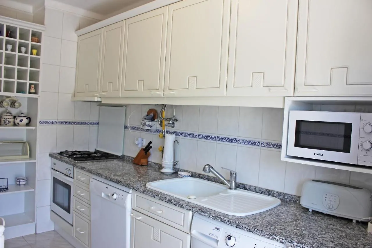 Oceanides Beach House - T2 Quarteira Apartment