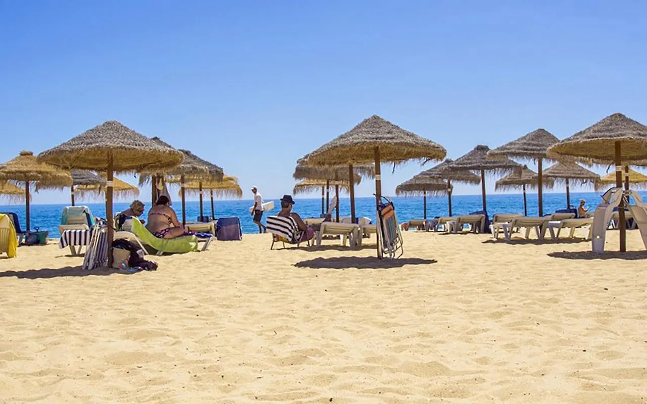 Oceanides Beach House - T2 Quarteira Apartment