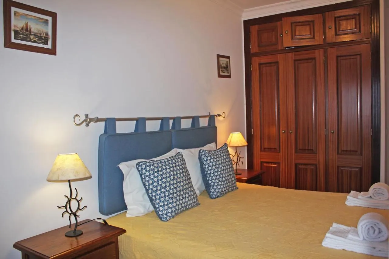 Oceanides Beach House - T2 Quarteira 0*,